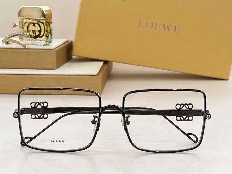 Picture of Loewe Sunglasses _SKUfw52148454fw